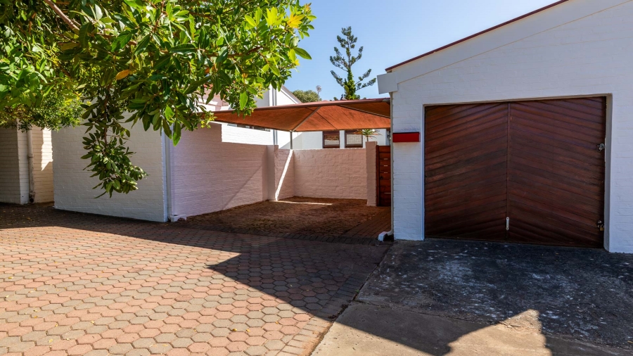 3 Bedroom Property for Sale in Riversdale Western Cape